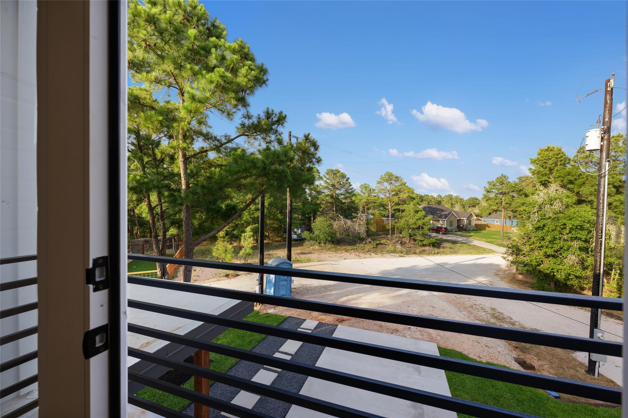 121 Mokolii Ct, Bastrop, TX 78602