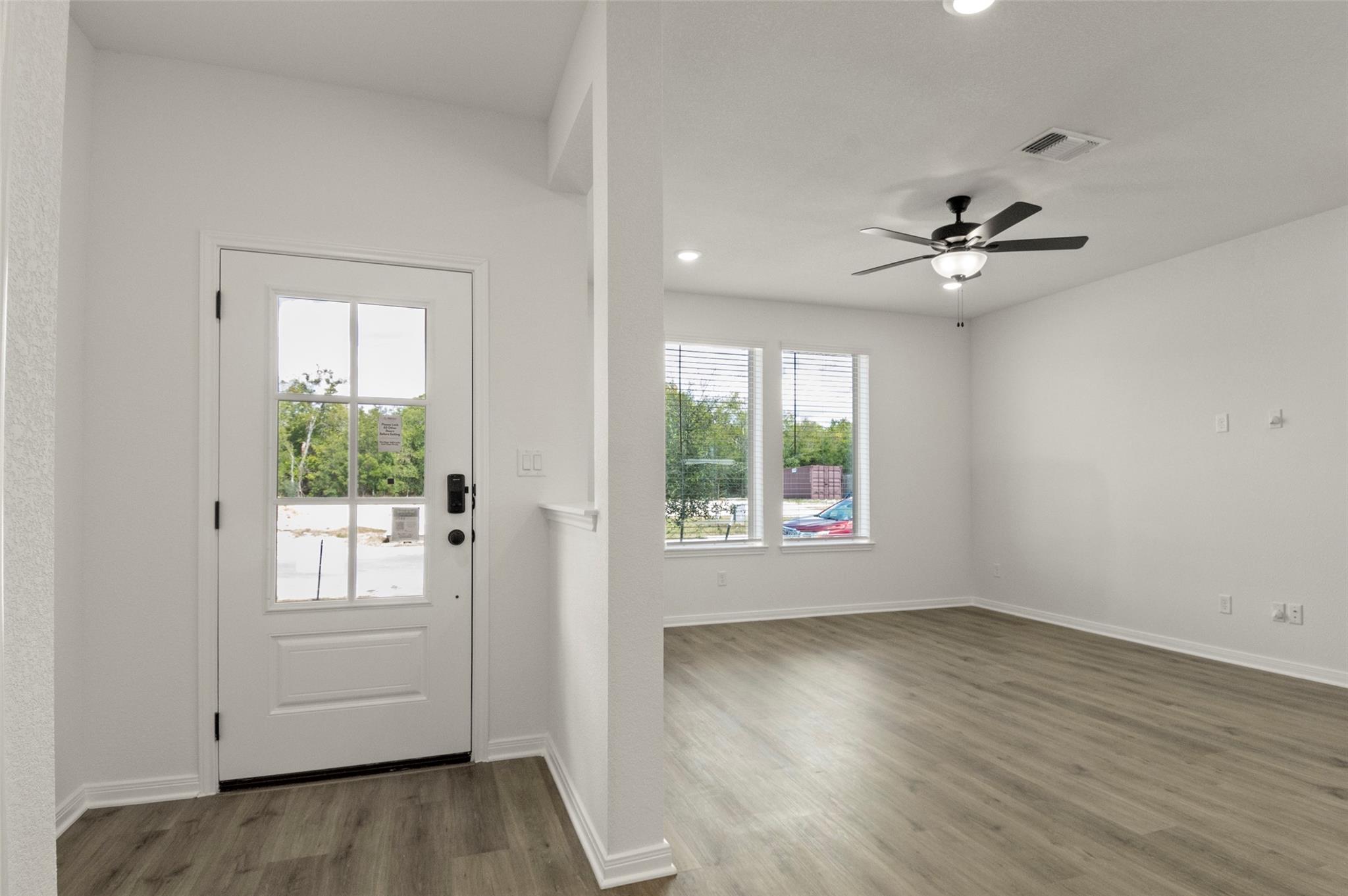 2776 Brand Iron Dr, San Marcos, TX 78666