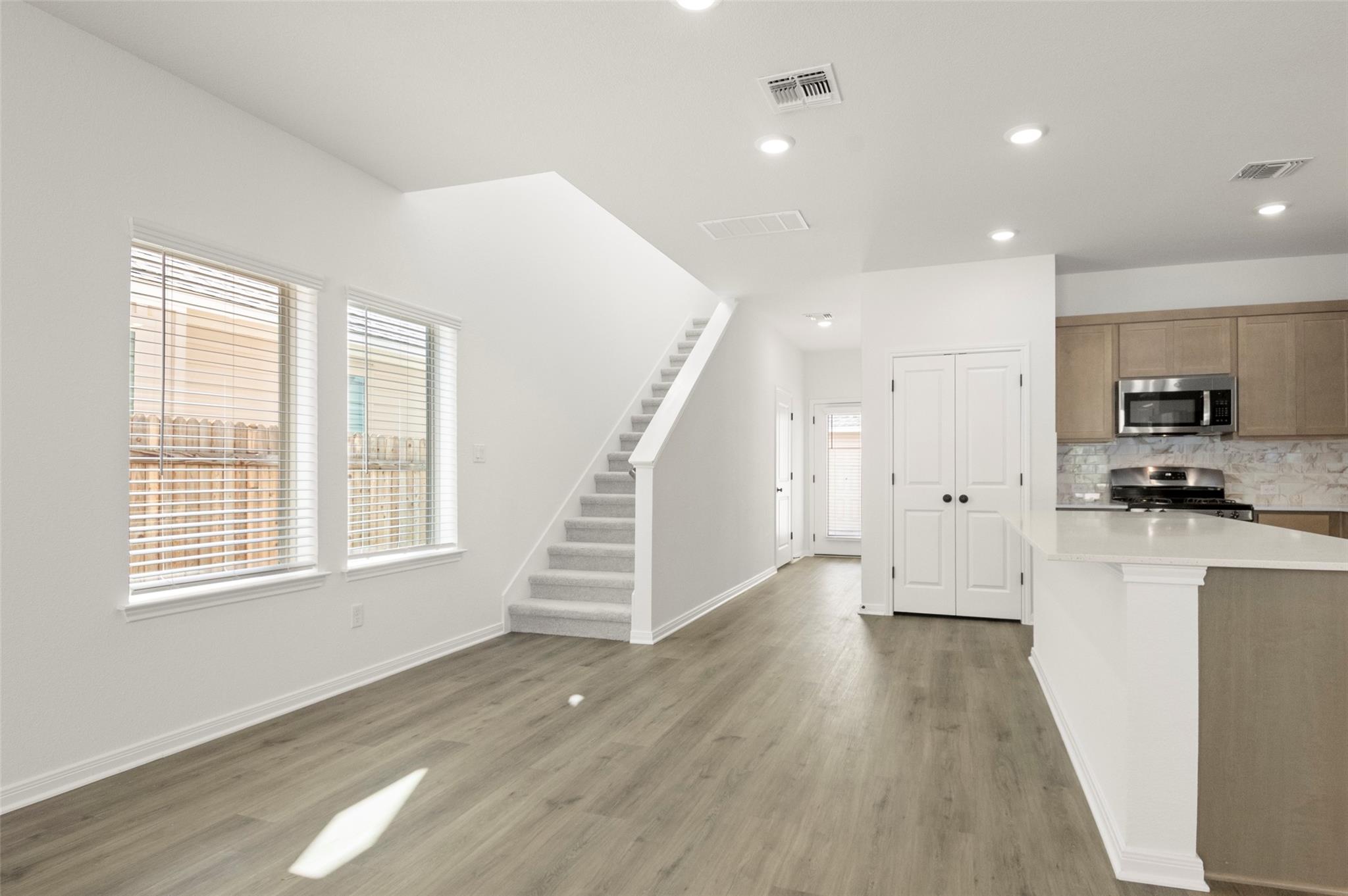 2776 Brand Iron Dr, San Marcos, TX 78666