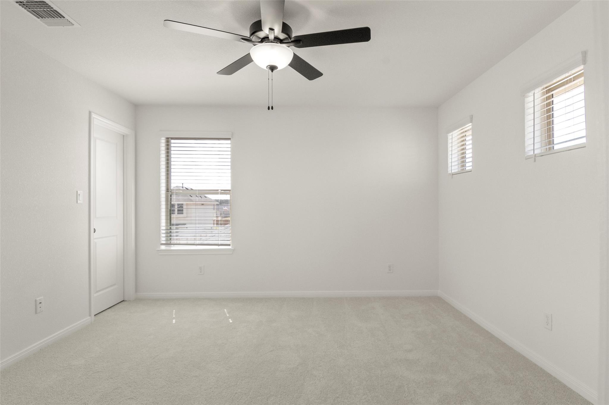 2776 Brand Iron Dr, San Marcos, TX 78666