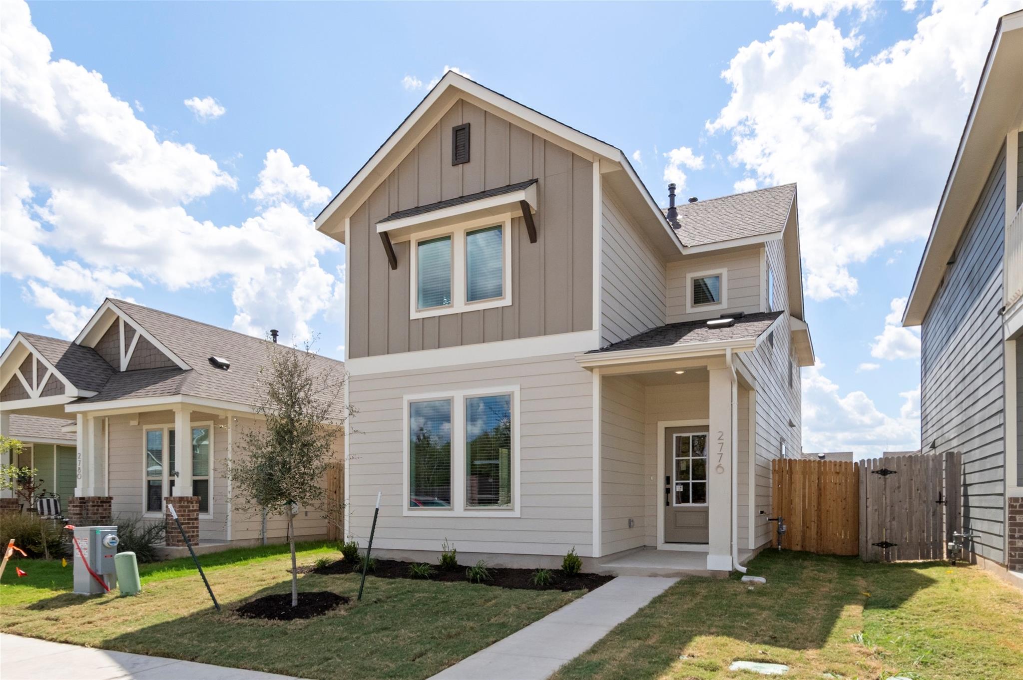 2776 Brand Iron Dr, San Marcos, TX 78666