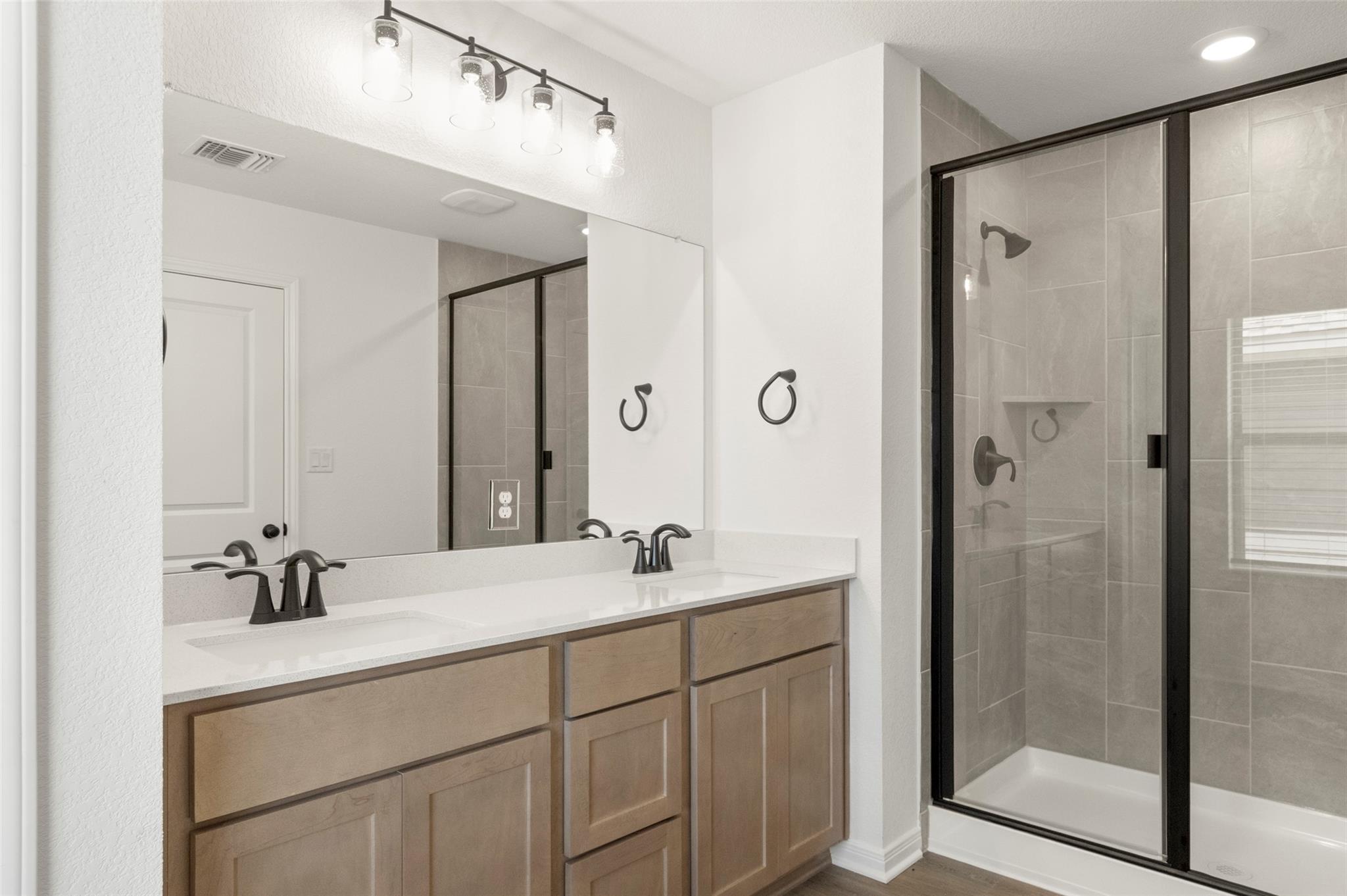 2776 Brand Iron Dr, San Marcos, TX 78666