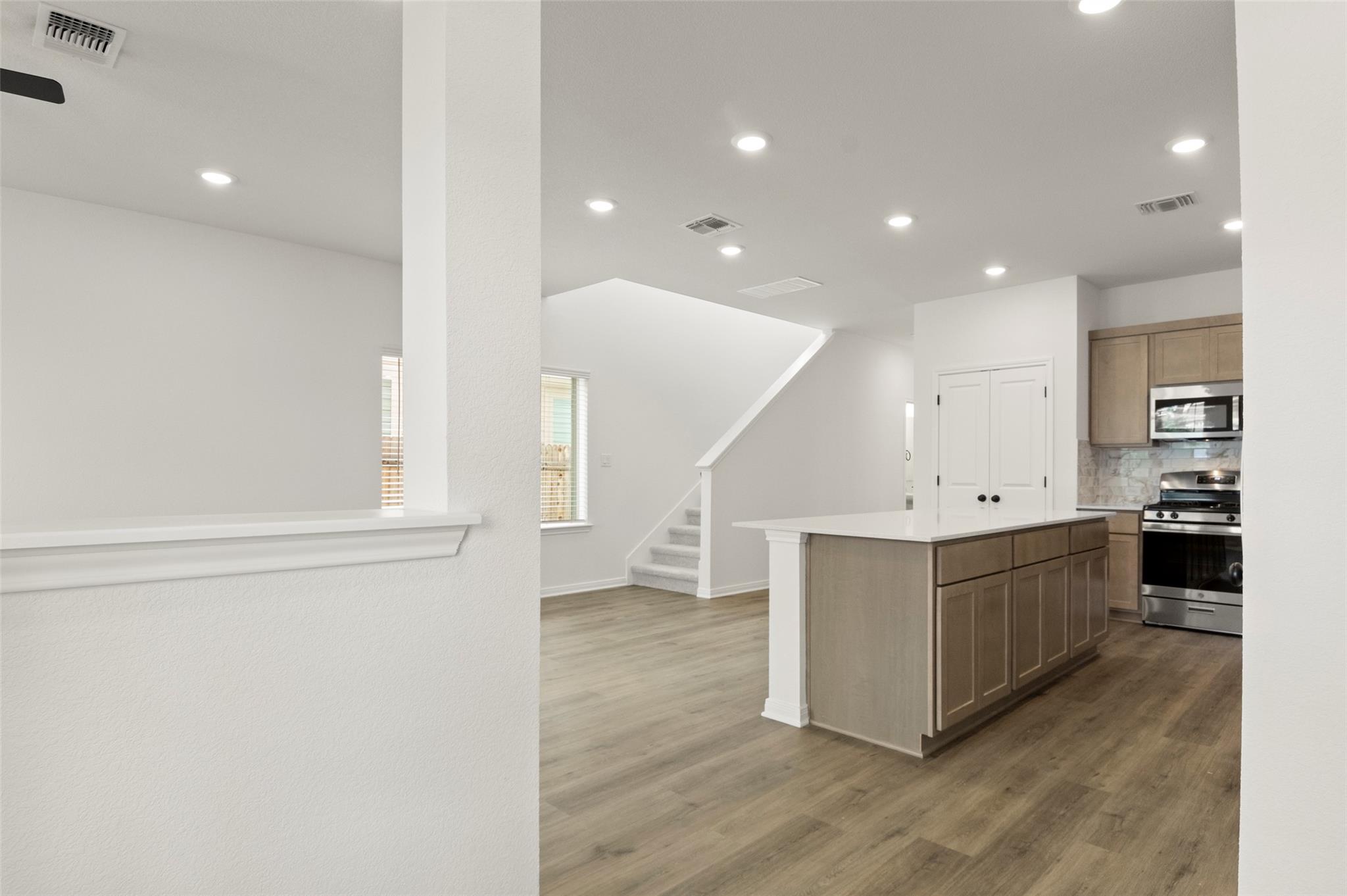 2776 Brand Iron Dr, San Marcos, TX 78666