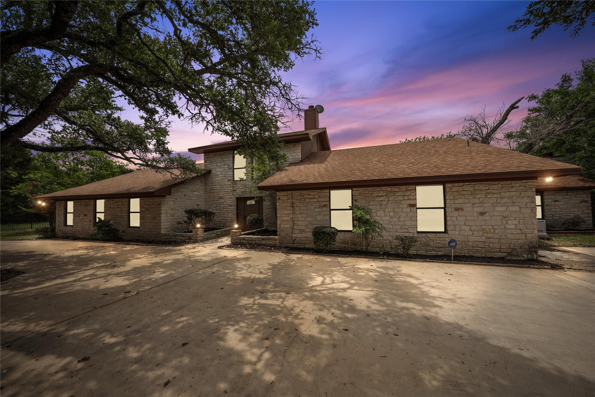11105 Highview Dr, Belton, TX 76513