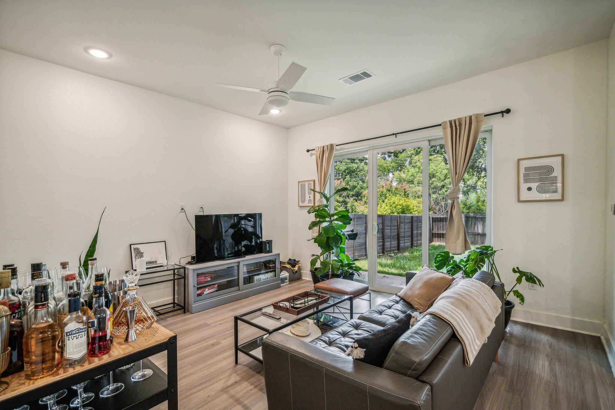 5816 Sutherlin Rd # 15, Austin, TX 78723