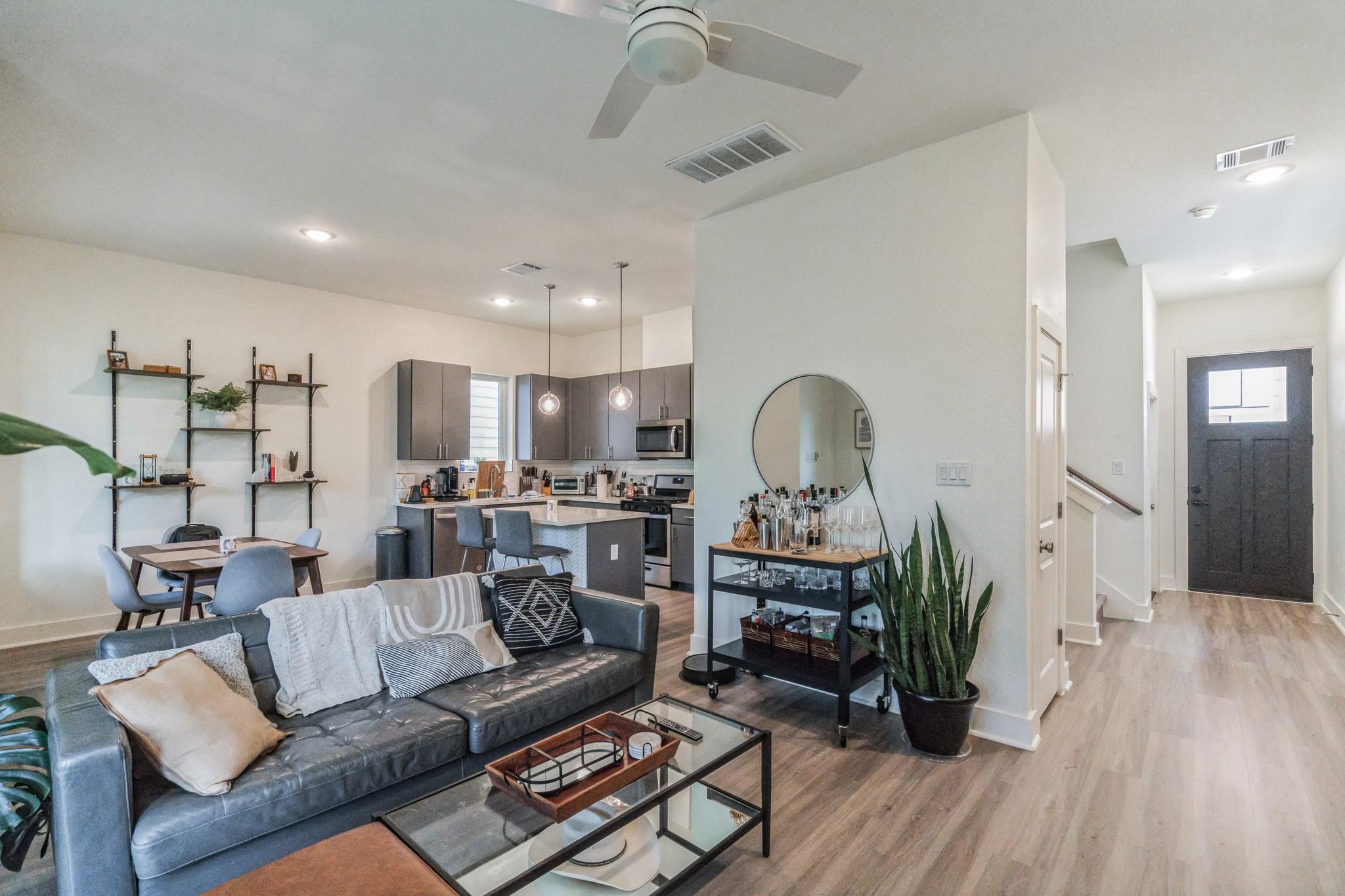 5816 Sutherlin Rd # 15, Austin, TX 78723