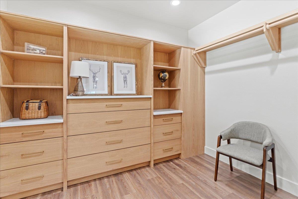 202 Hub Dr, Wimberley, TX 78676