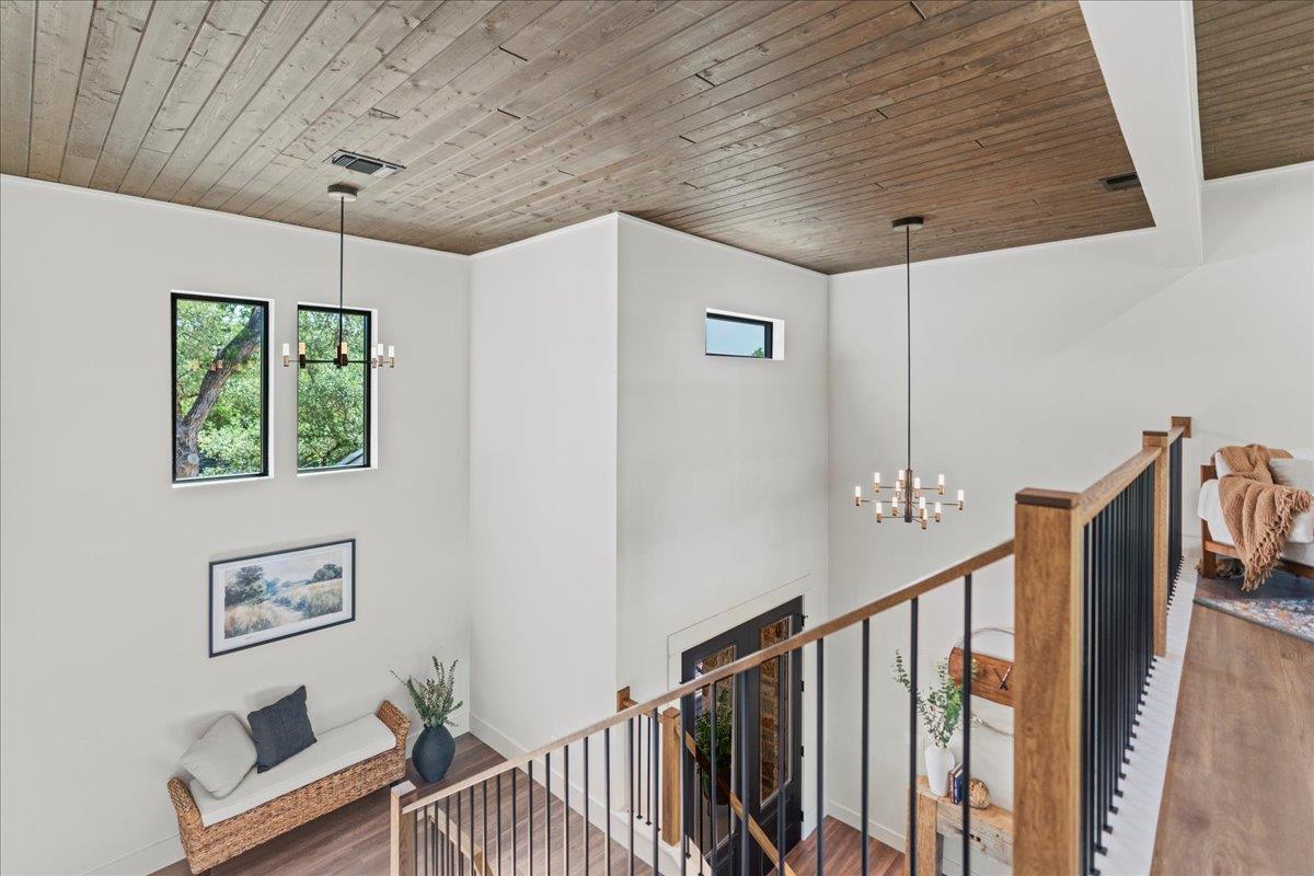 202 Hub Dr, Wimberley, TX 78676