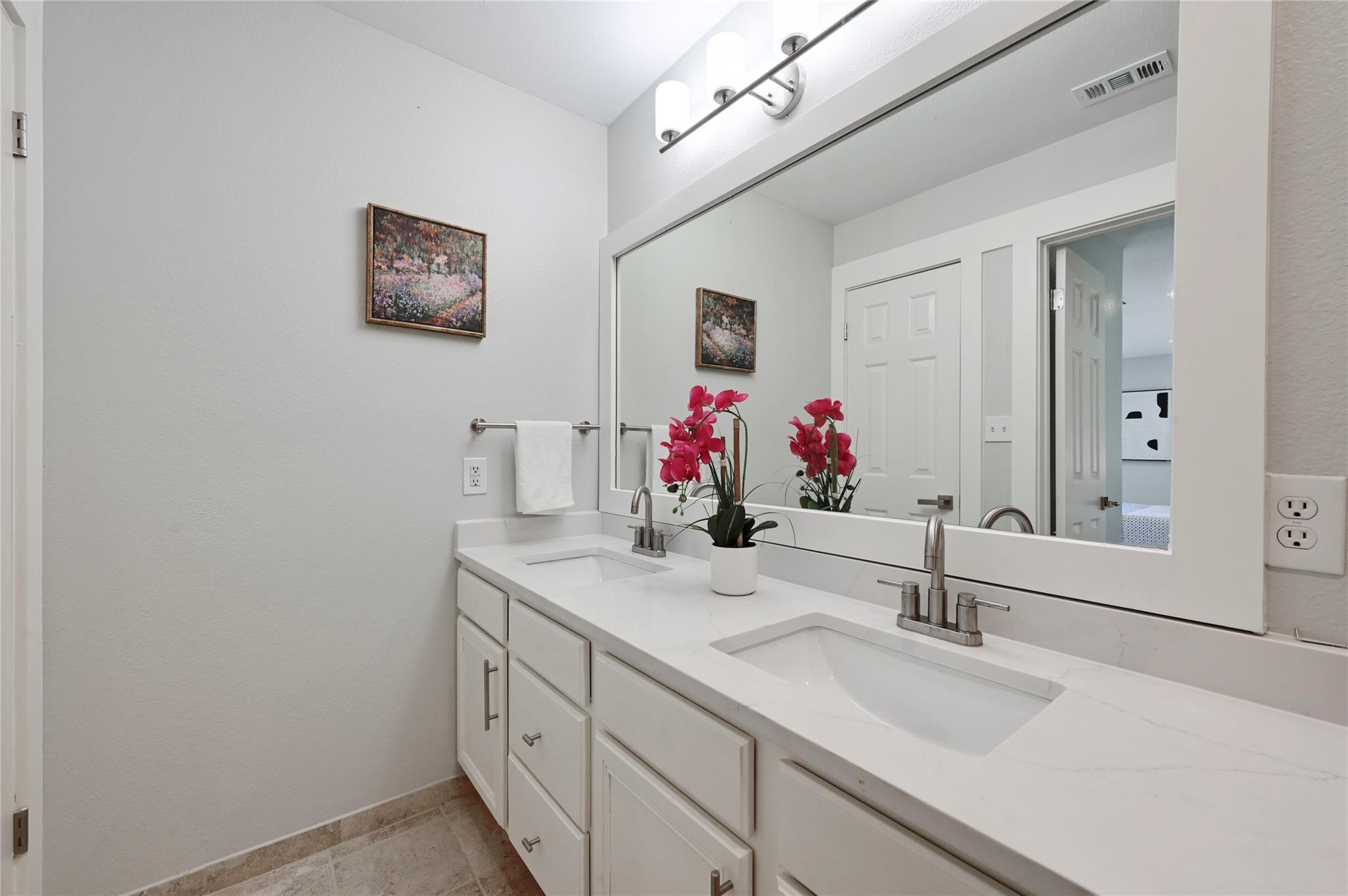 7065 Wheatfield Way, Kyle, TX 78640