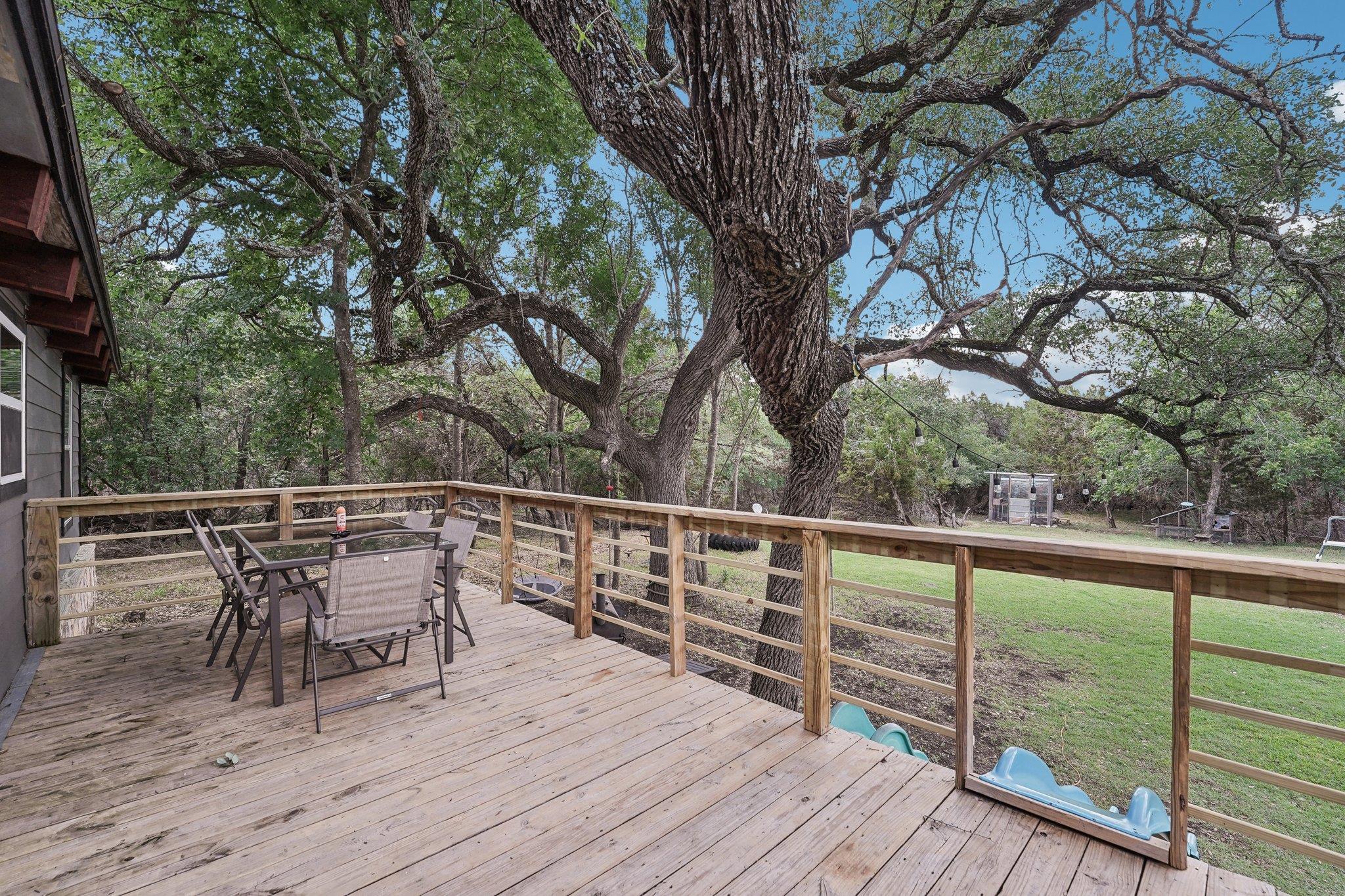 360 Little Barton Dr, Dripping Springs, TX 78620