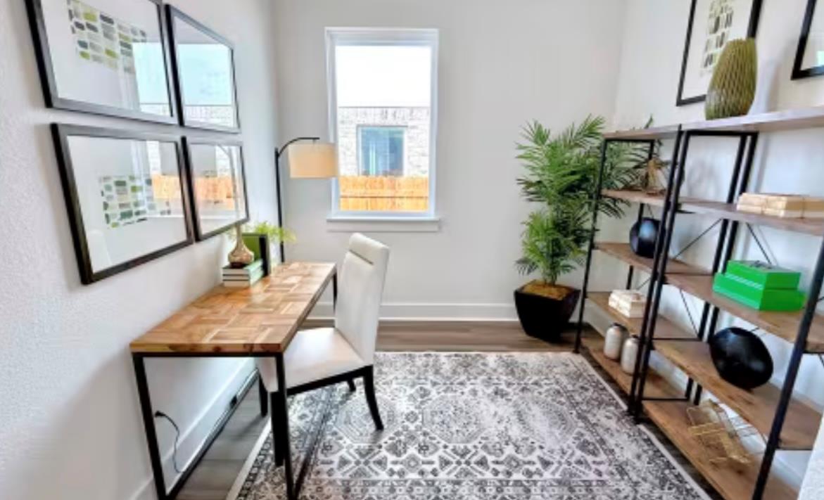 131 Sincere Dr, Kyle, TX 78640