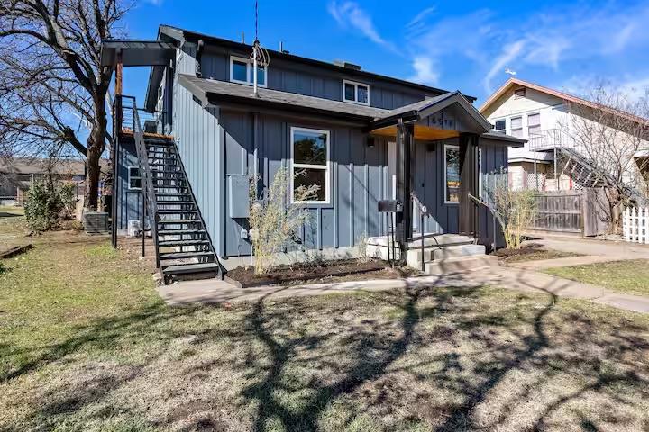 6516 Berkman Dr, Austin, TX 78723
