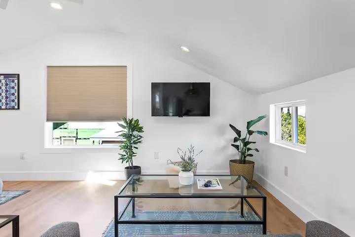 6516 Berkman Dr, Austin, TX 78723