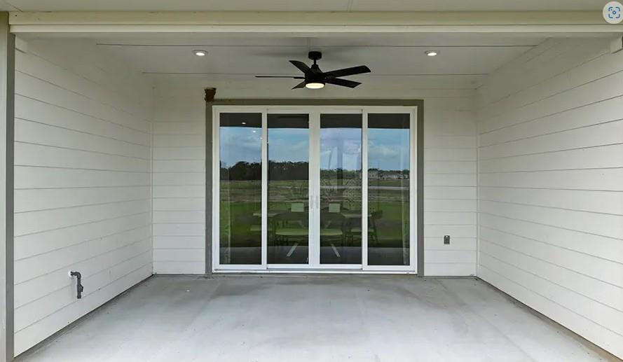126 Union Pacific Dr, Cedar Creek, TX 78612