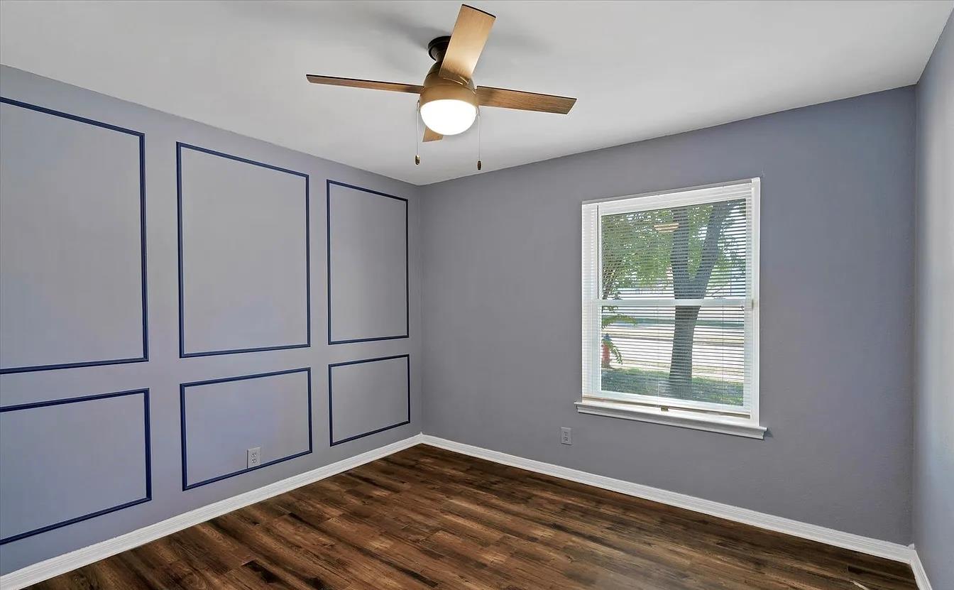 1709 Greenlawn Blvd, Round Rock, TX 78664