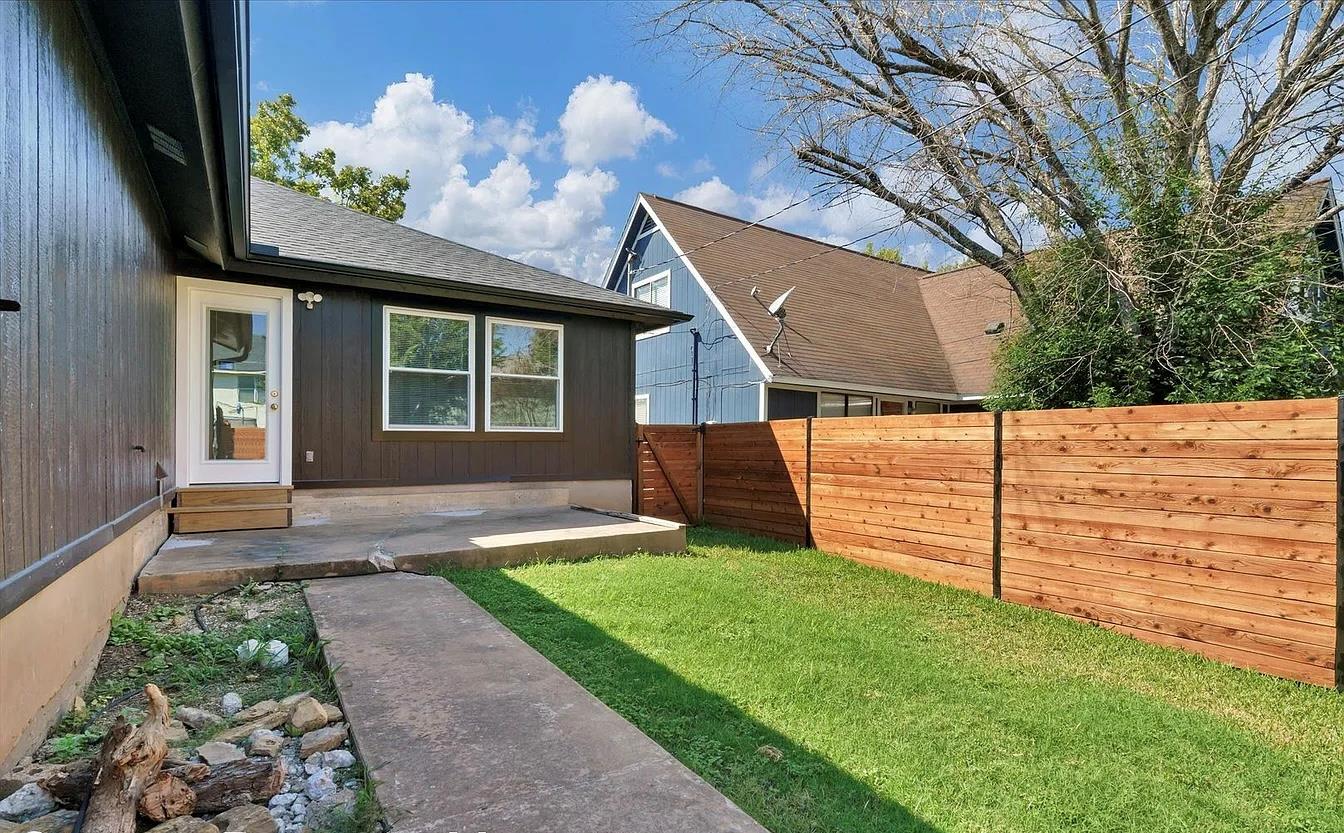 1709 Greenlawn Blvd, Round Rock, TX 78664