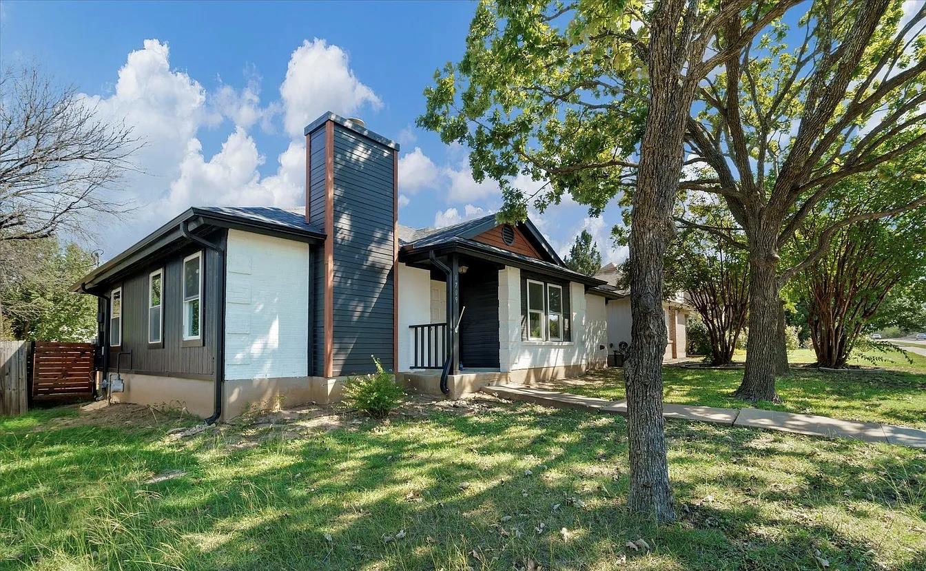 1709 Greenlawn Blvd, Round Rock, TX 78664