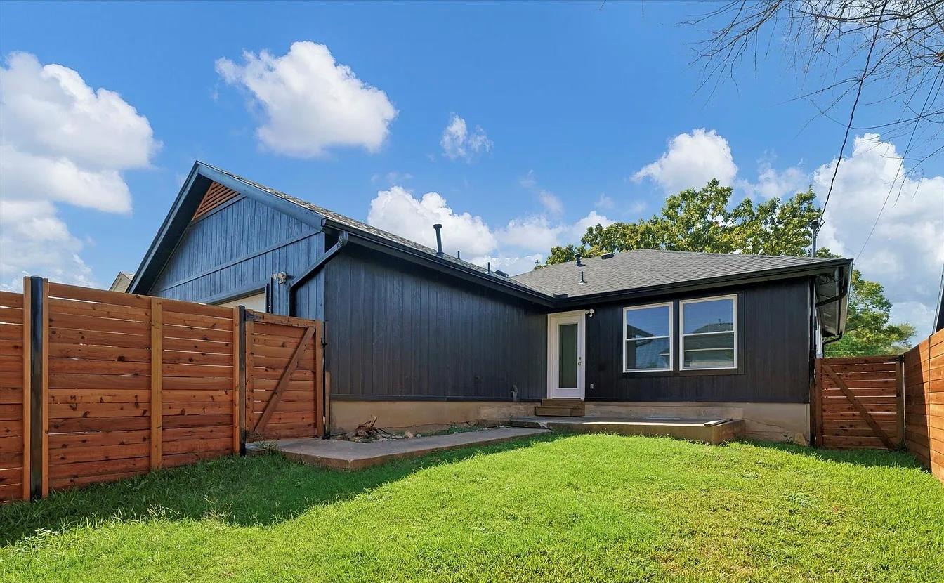 1709 Greenlawn Blvd, Round Rock, TX 78664