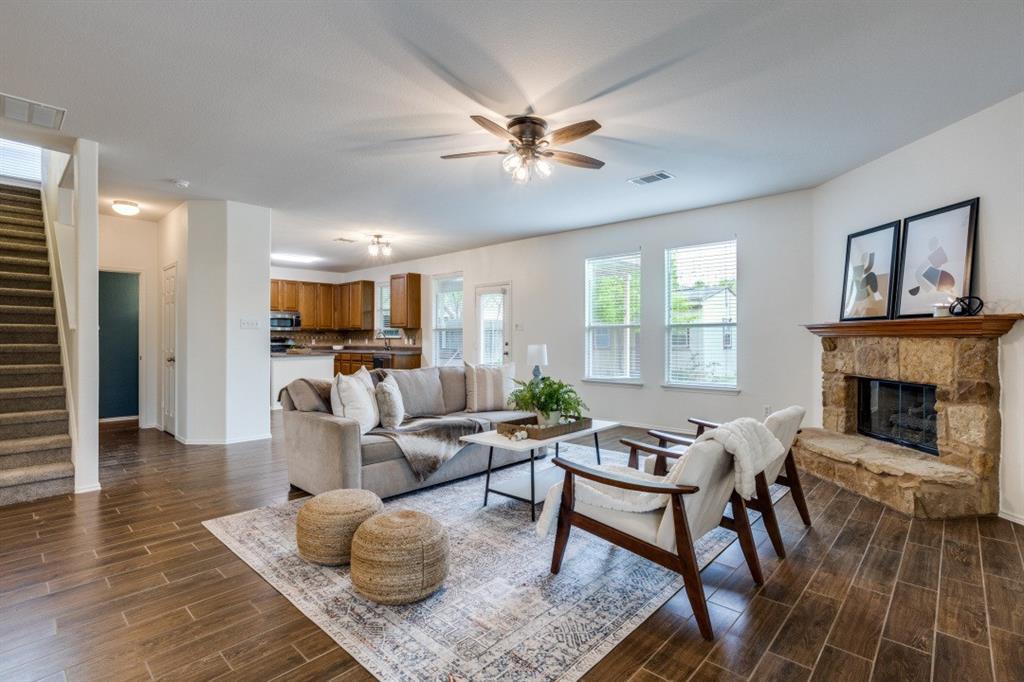 114 FEATHERGRASS Dr, Buda, TX 78610