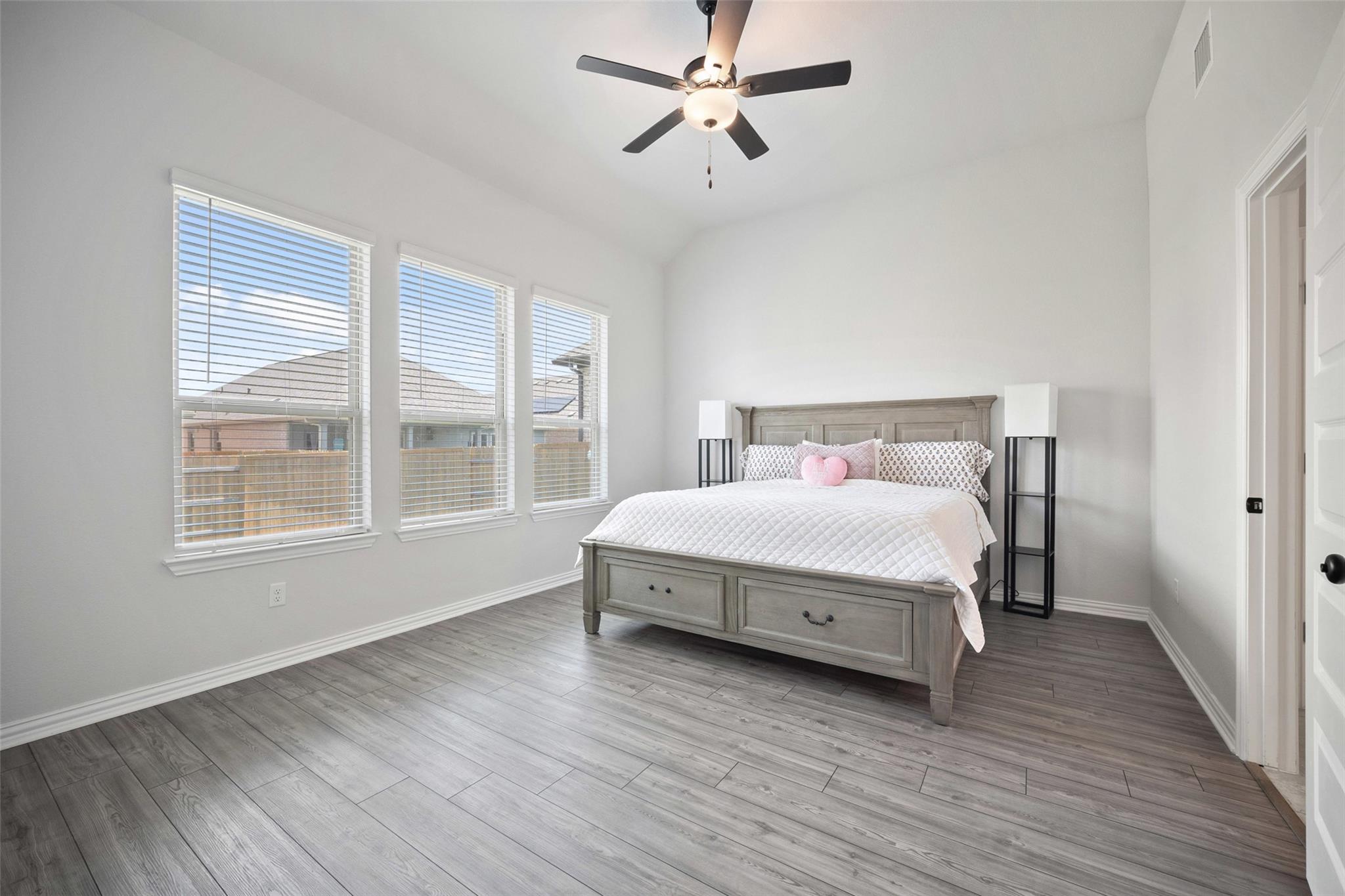 265 Fawn River Run, Kyle, TX 78640