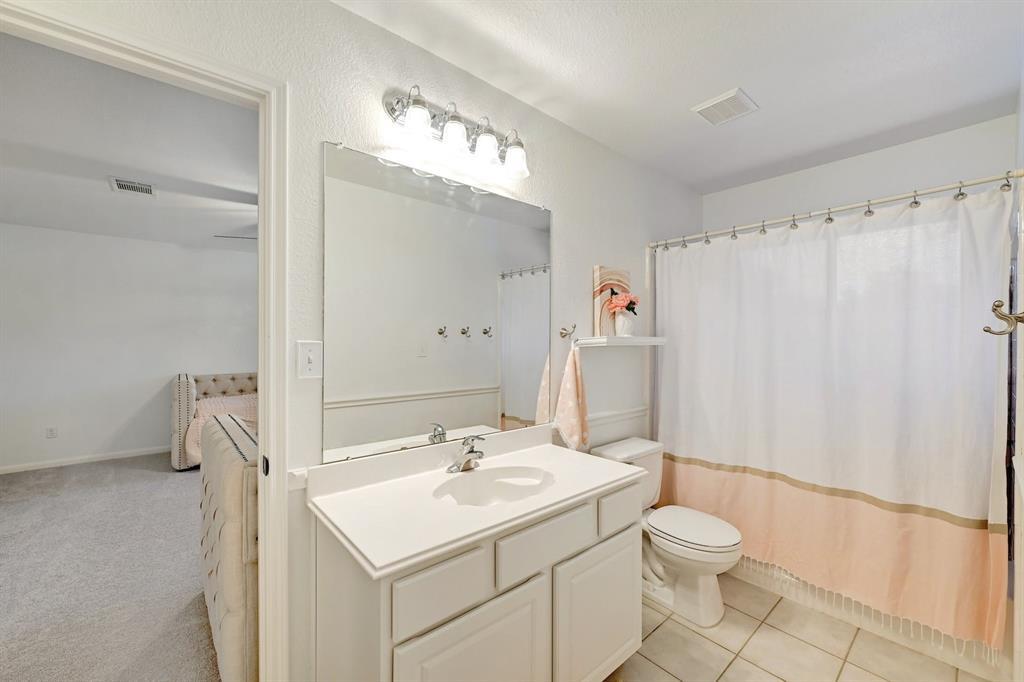104 Hazeltine Dr, Georgetown, TX 78628