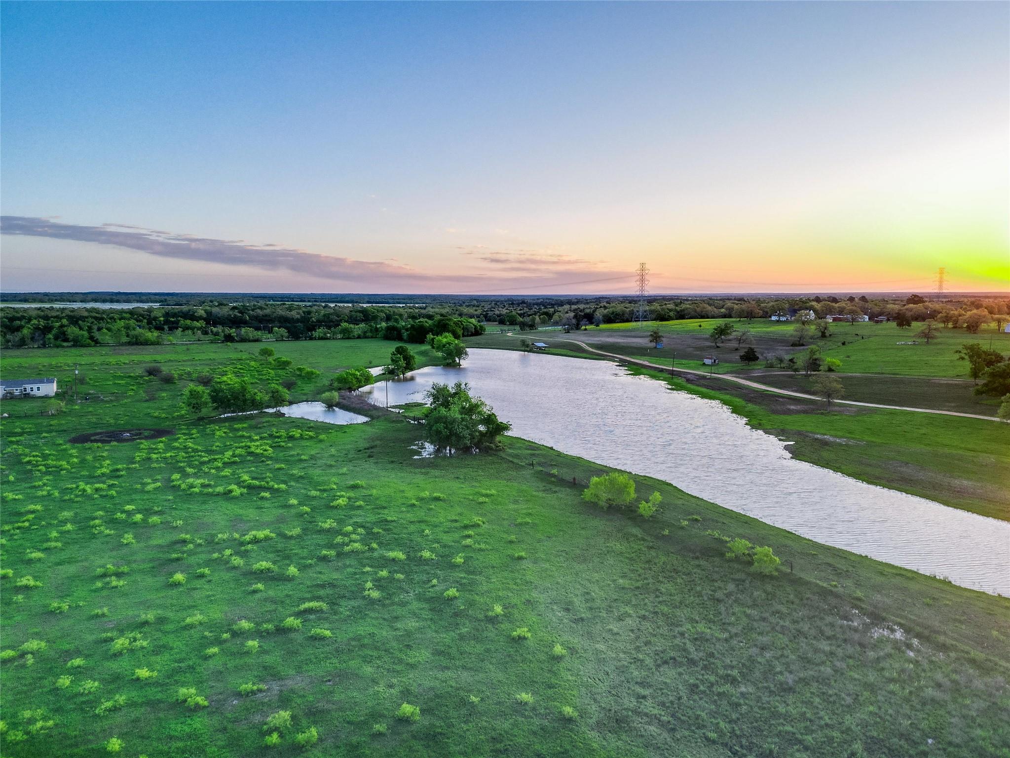 278 Cstern Rd, Rosanky, TX 78953