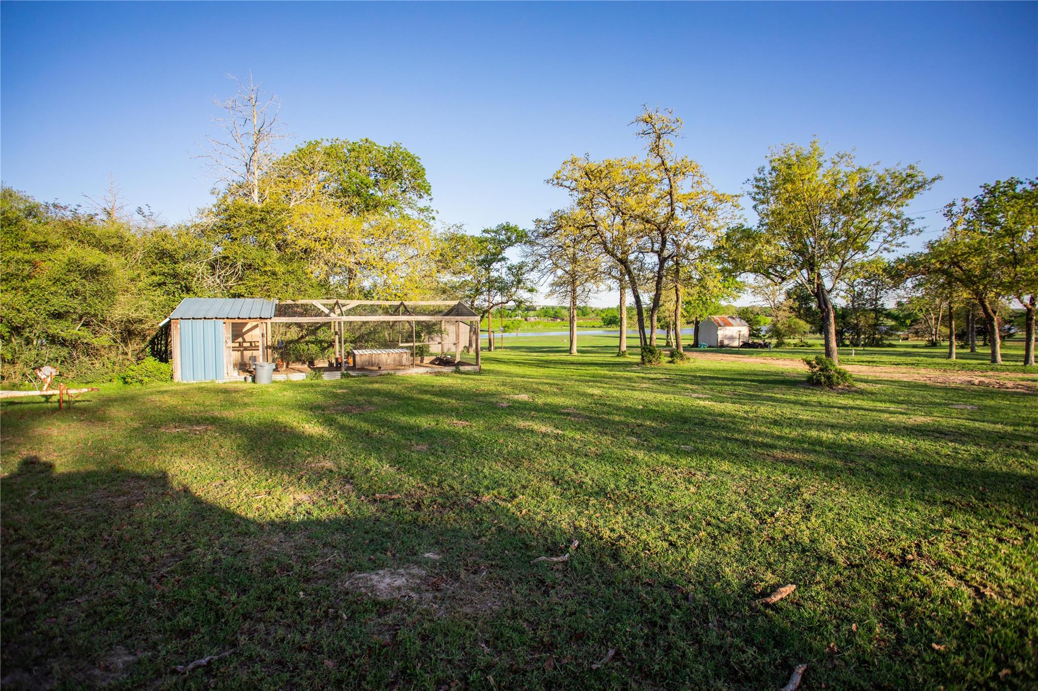 278 Cstern Rd, Rosanky, TX 78953