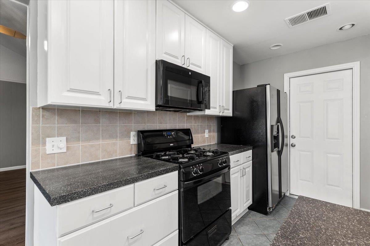 12103 Wycliff Ln, Austin, TX 78727
