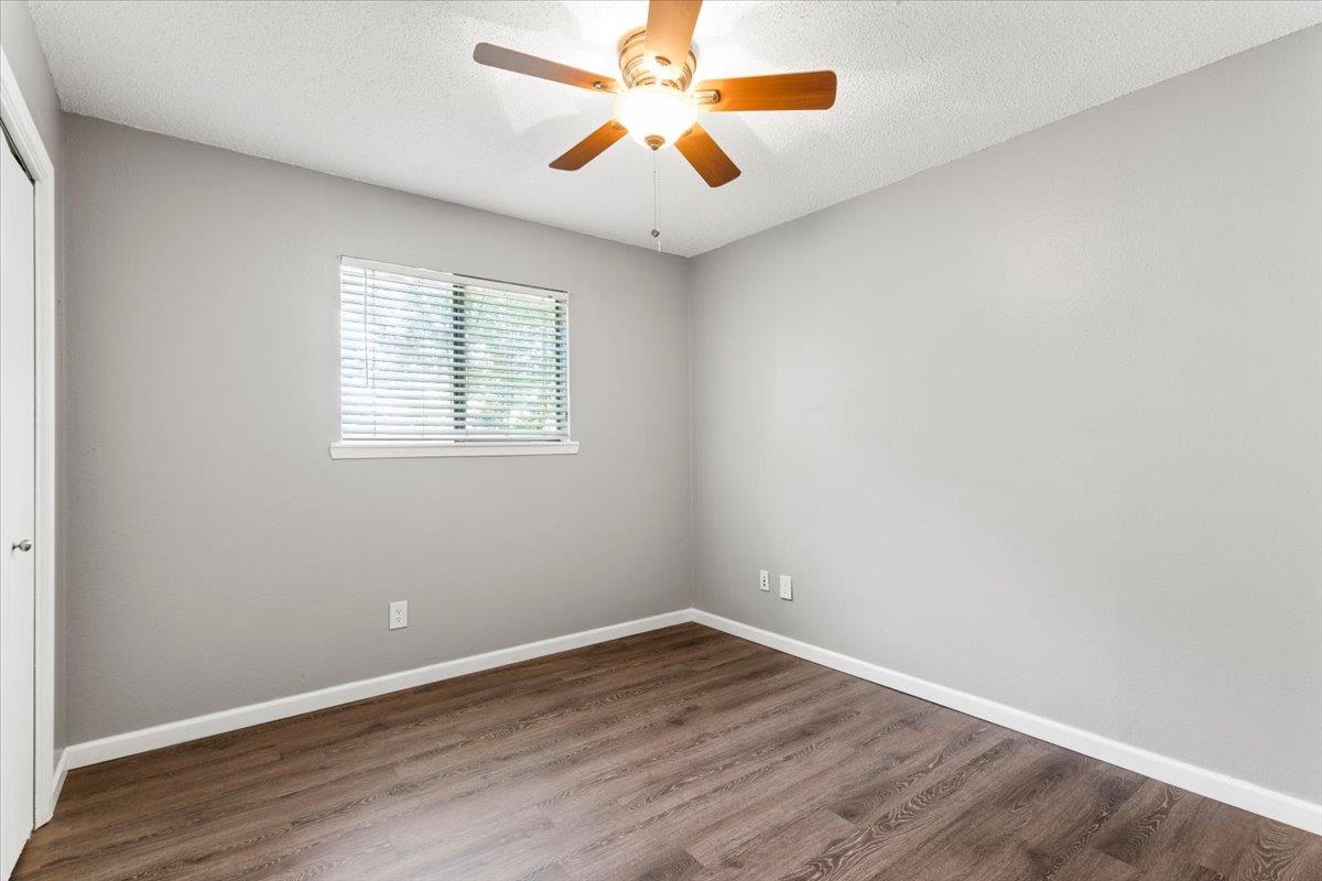 12103 Wycliff Ln, Austin, TX 78727