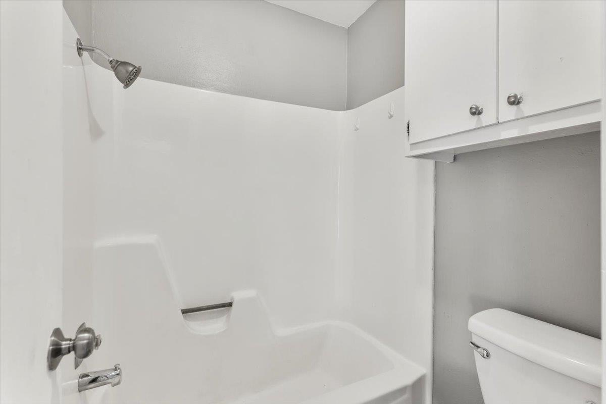 12103 Wycliff Ln, Austin, TX 78727