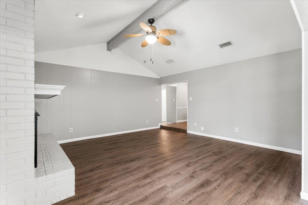 12103 Wycliff Ln, Austin, TX 78727