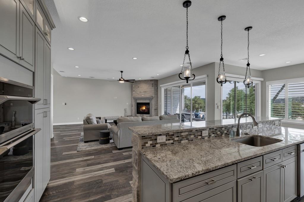 174 Edge Hill Dr, Canyon Lake, TX 78133