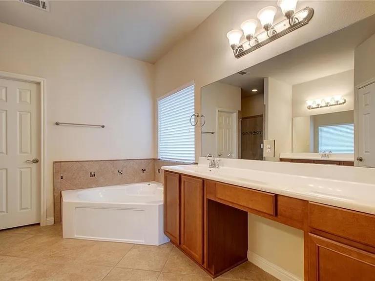 19412 Morgana Dr, Pflugerville, TX 78660