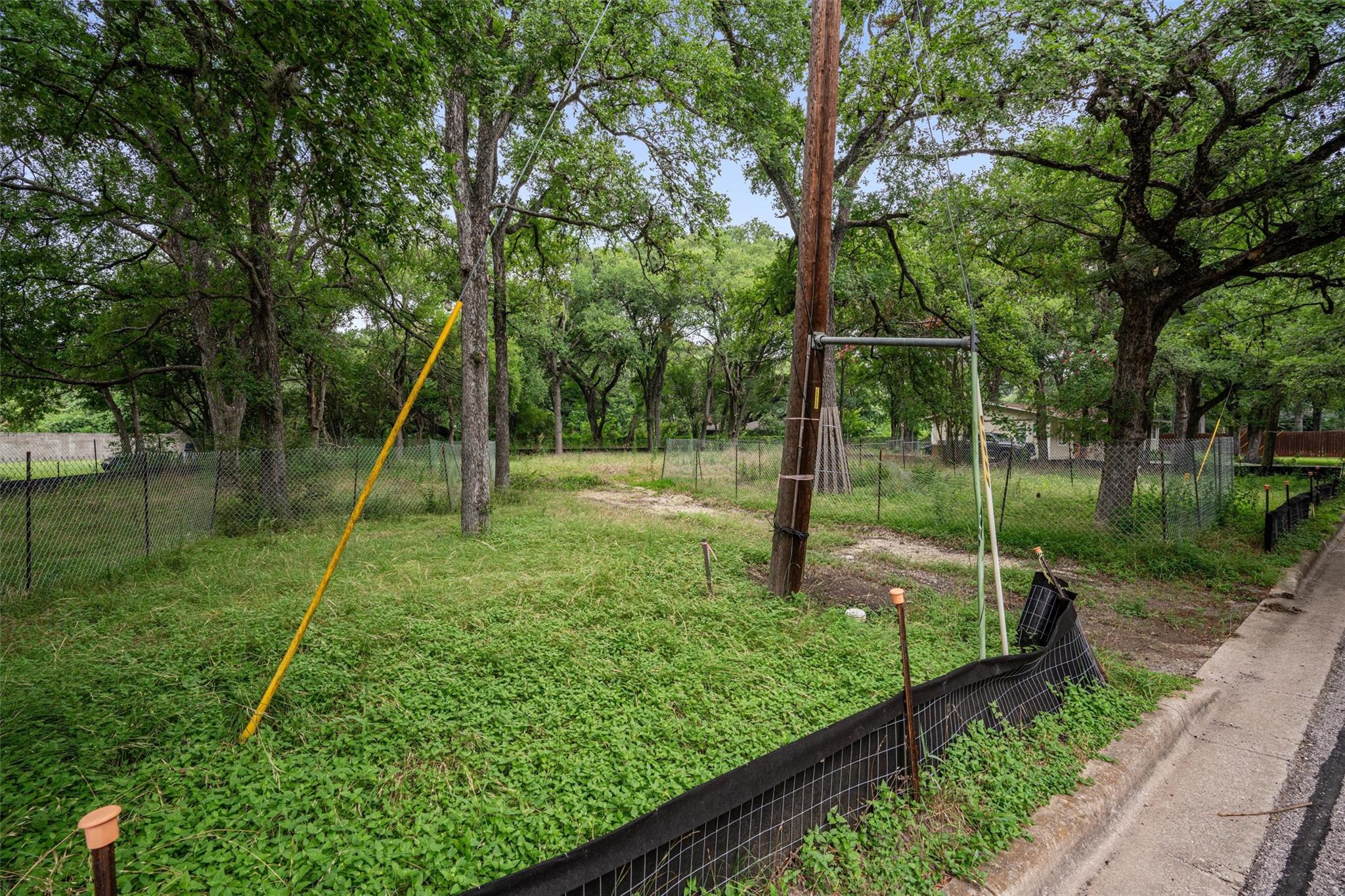 3928 E 16 St, Austin, TX 78721