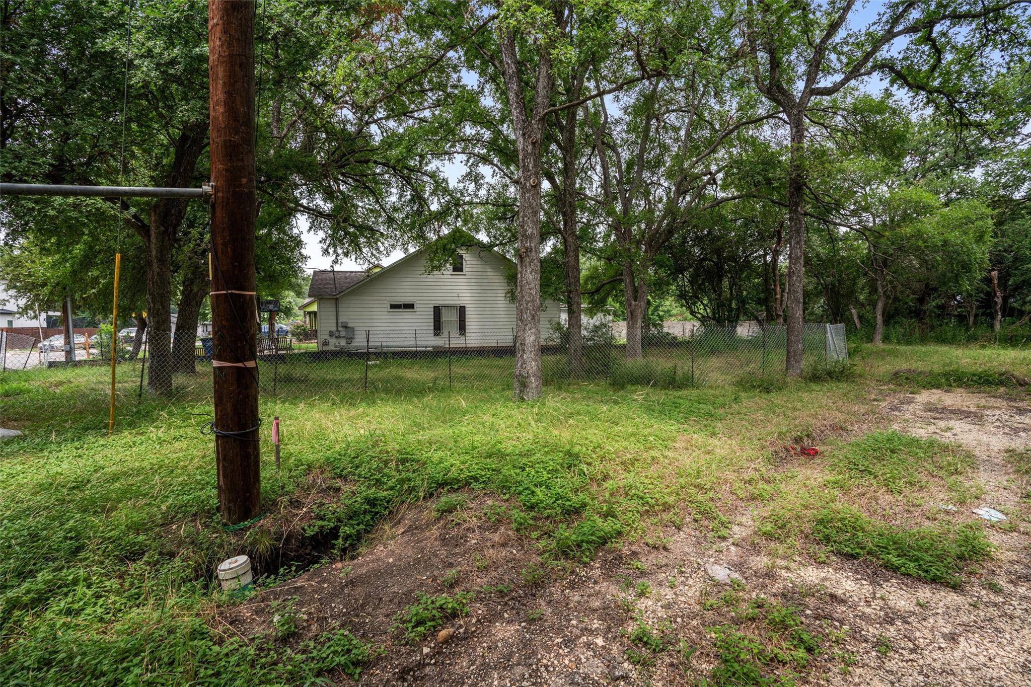 3928 E 16 St, Austin, TX 78721