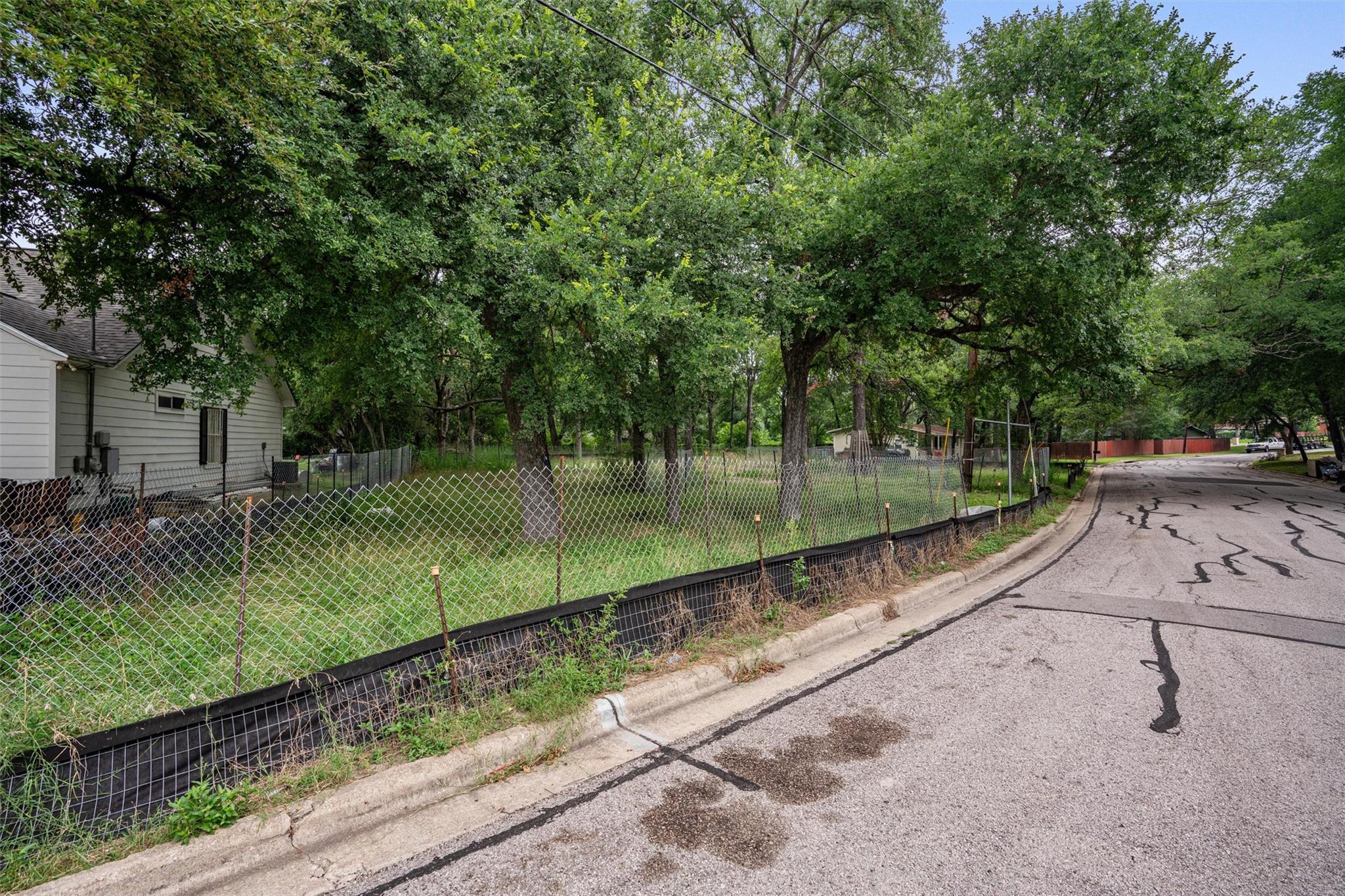 3928 E 16 St, Austin, TX 78721