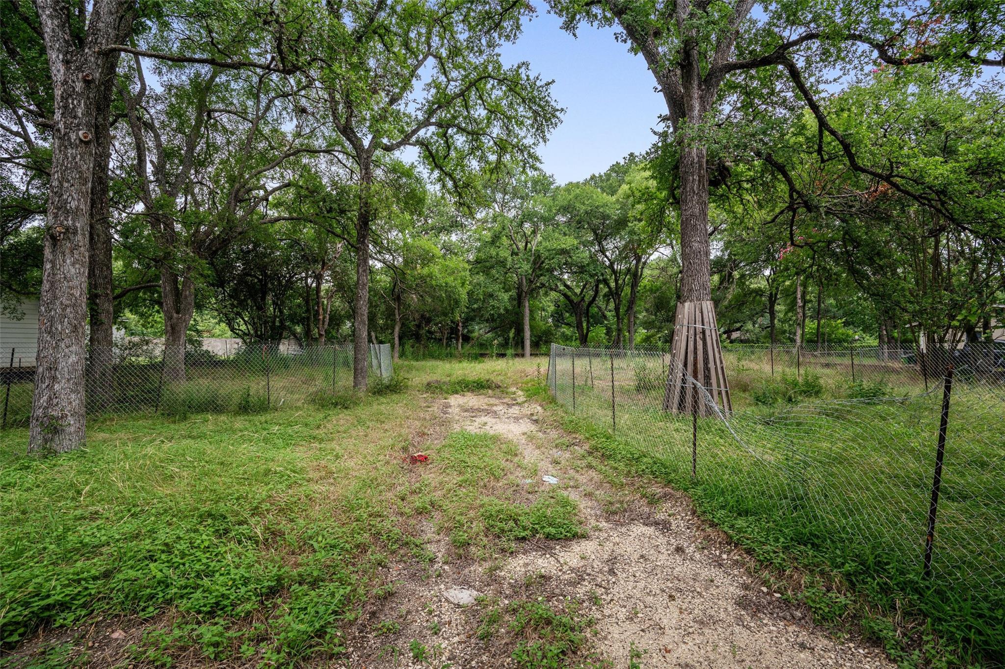 3928 E 16 St, Austin, TX 78721