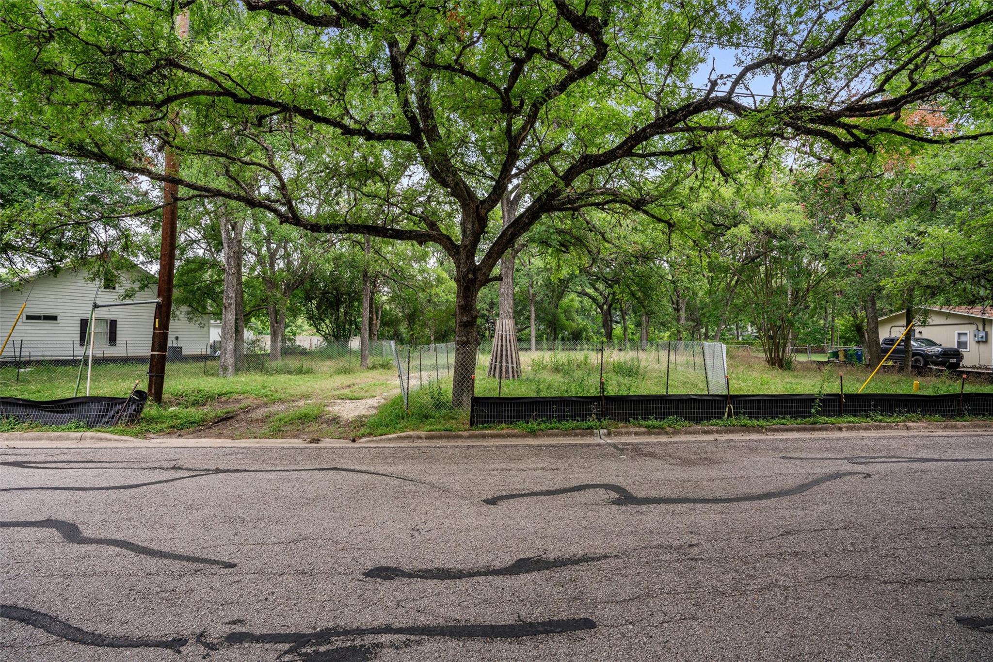 3928 E 16 St, Austin, TX 78721