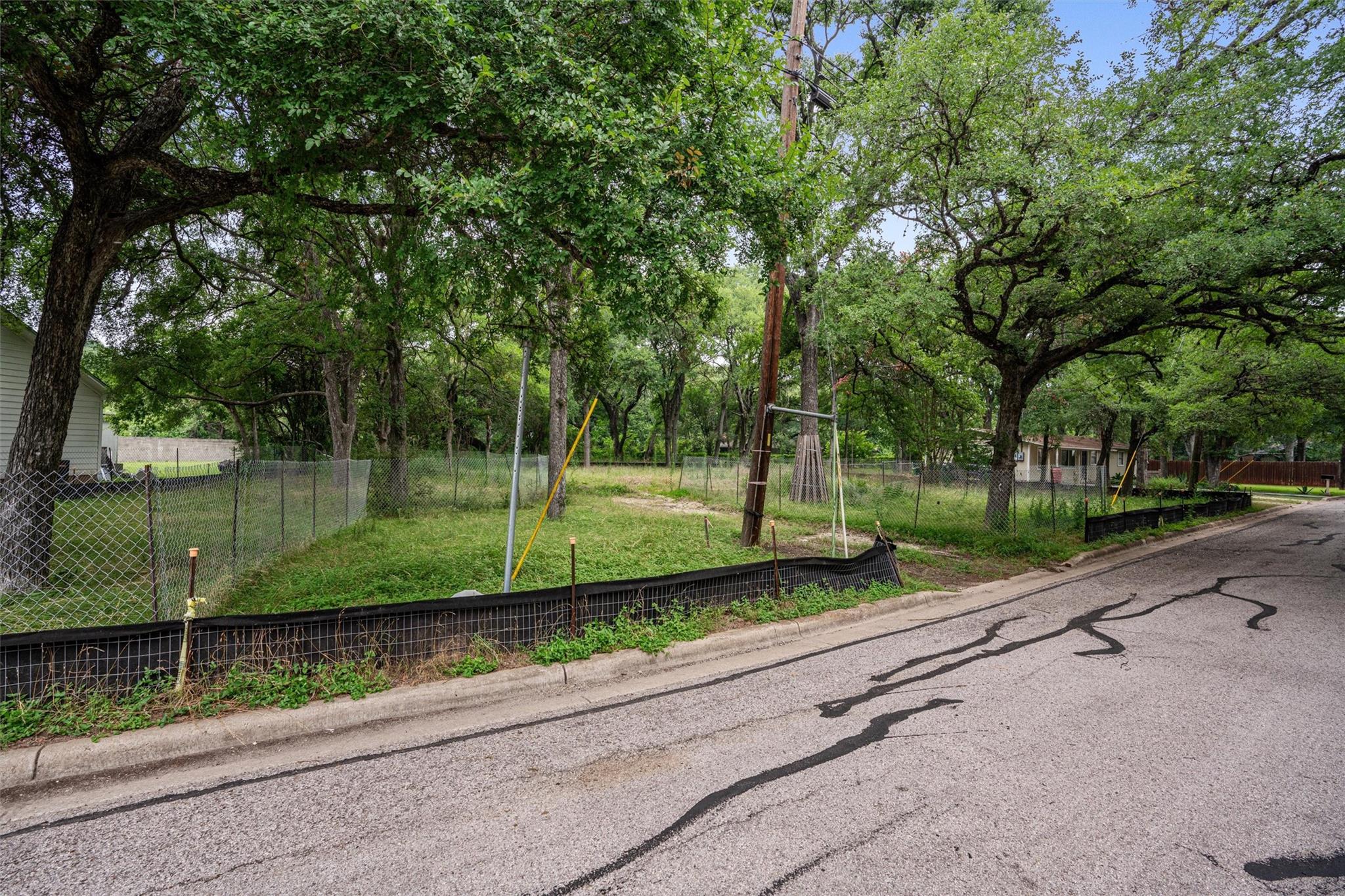 3928 E 16 St, Austin, TX 78721