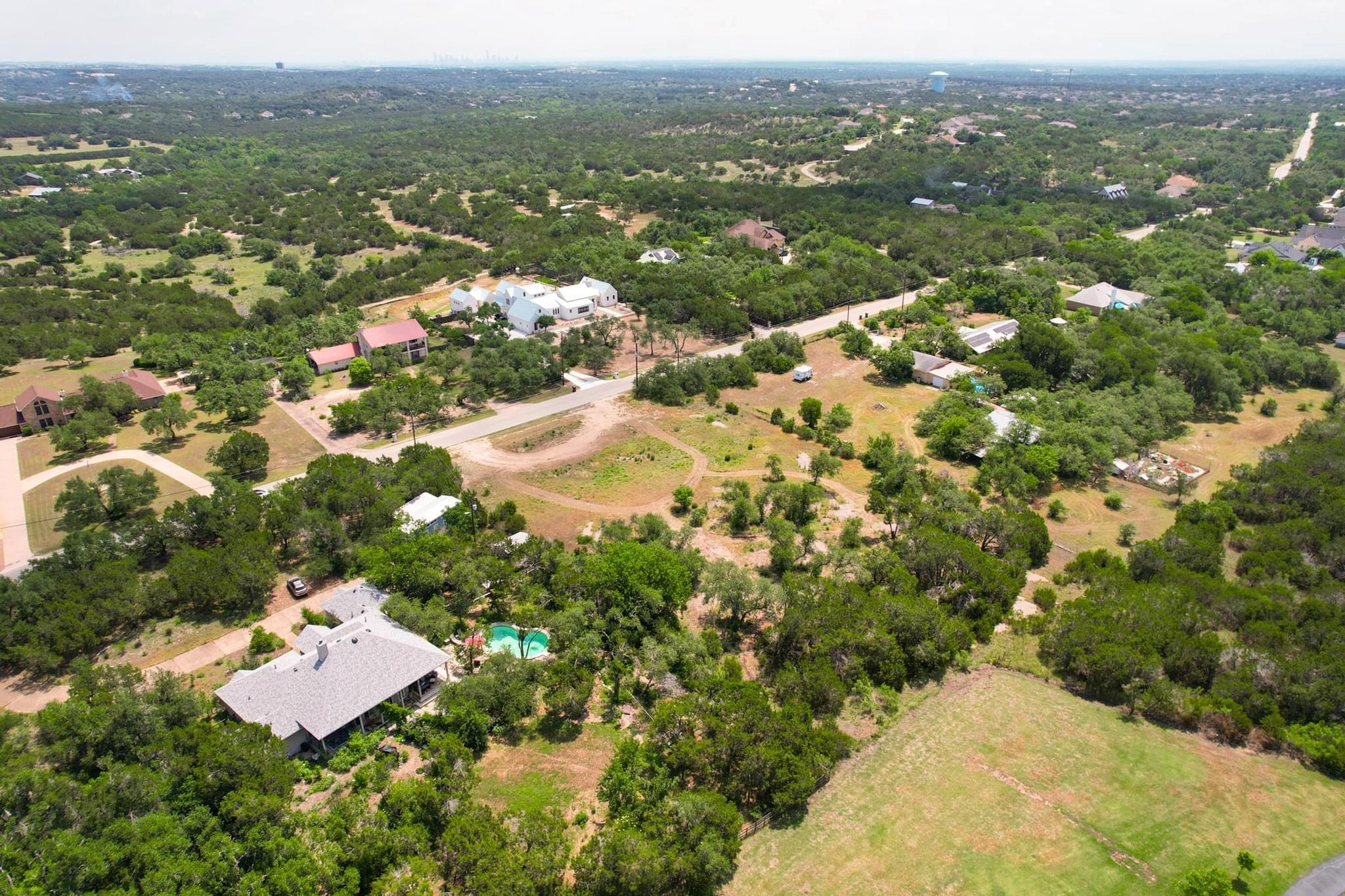 9207 Zyle Rd, Austin, TX 78737