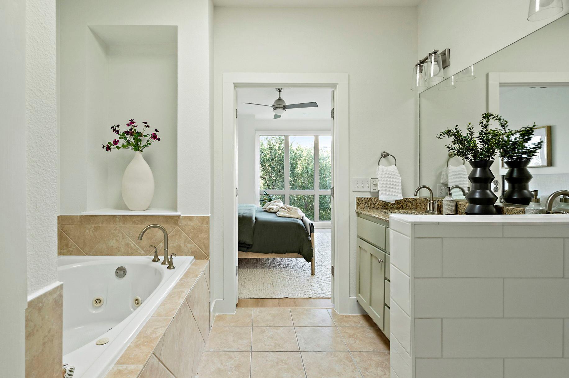 4048 Berkman Dr, Austin, TX 78723