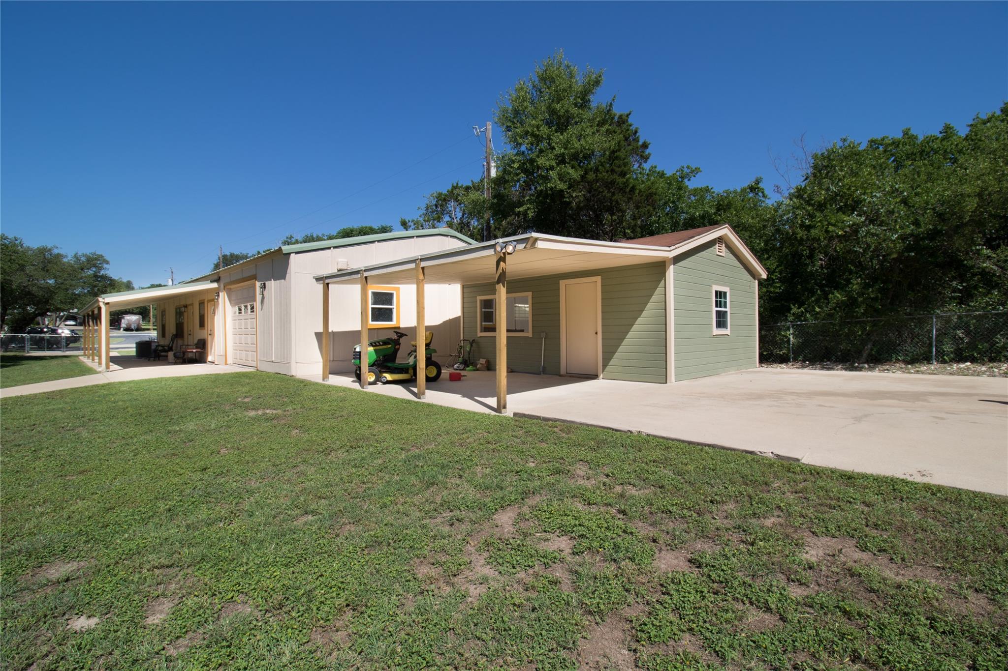 221 County Road 4748, Kempner, TX 76539