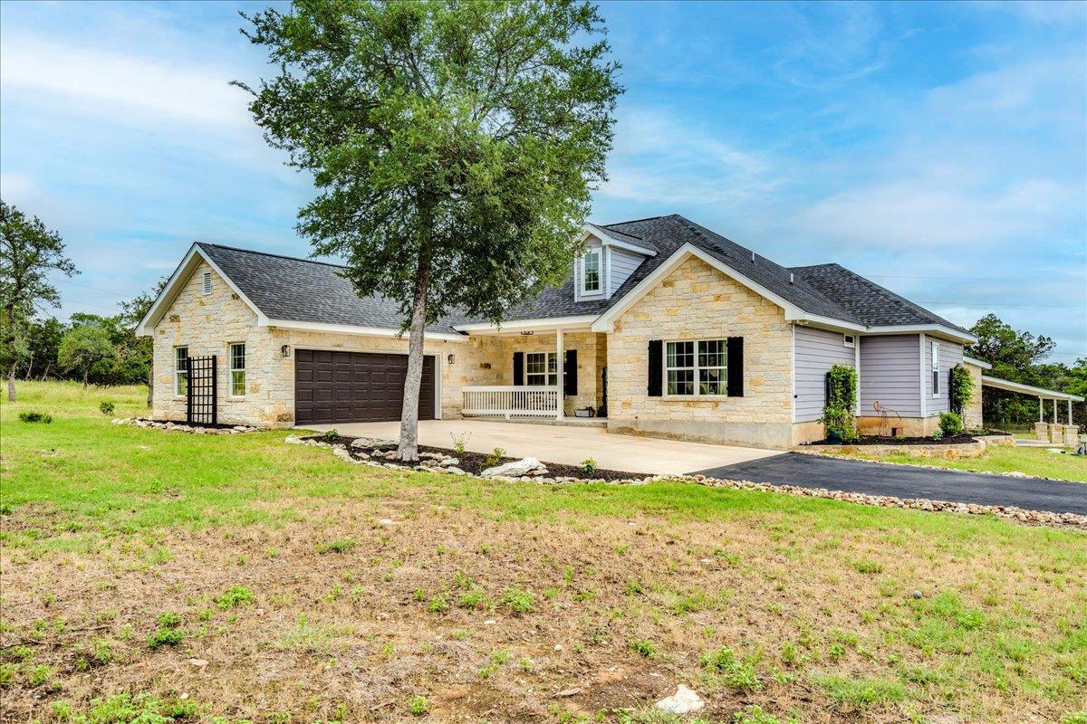 1033 Castleway Rd, New Braunfels, TX 78132