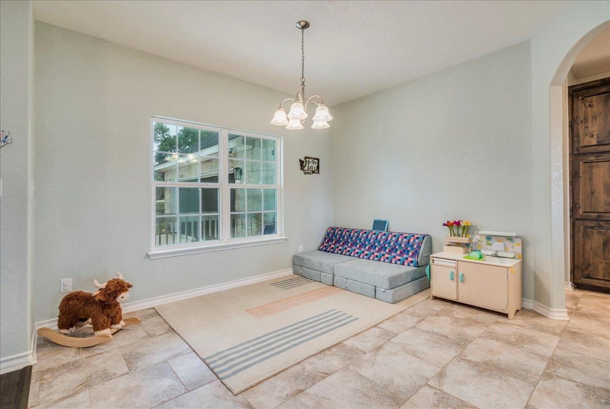 1033 Castleway Rd, New Braunfels, TX 78132