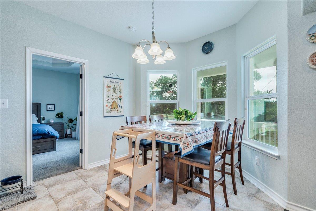 1033 Castleway Rd, New Braunfels, TX 78132