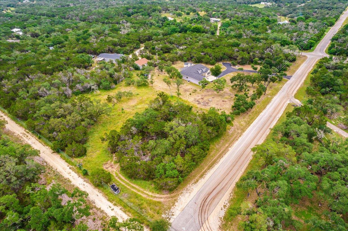 1033 Castleway Rd, New Braunfels, TX 78132