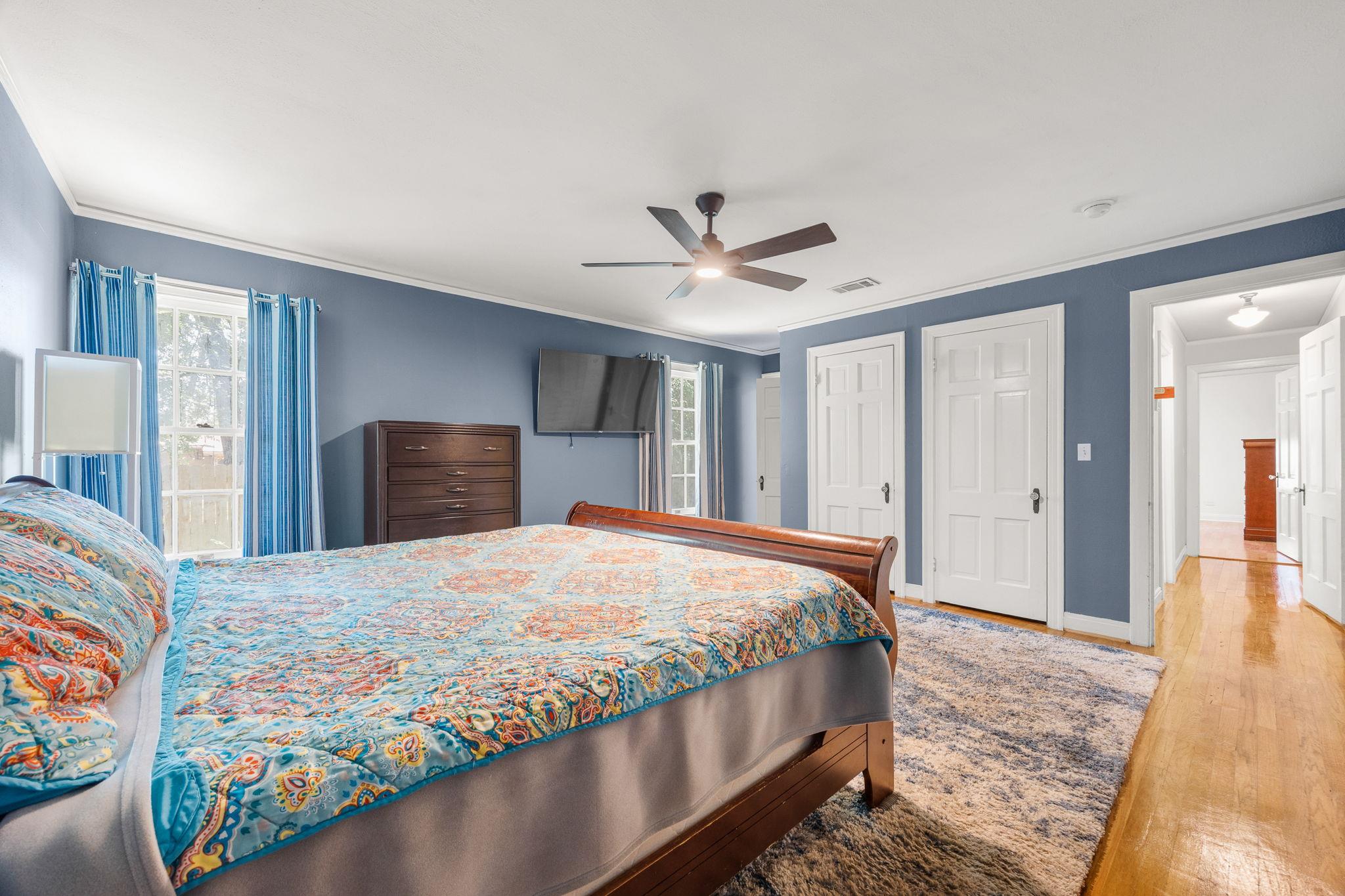 1506 Grace St, Taylor, TX 76574