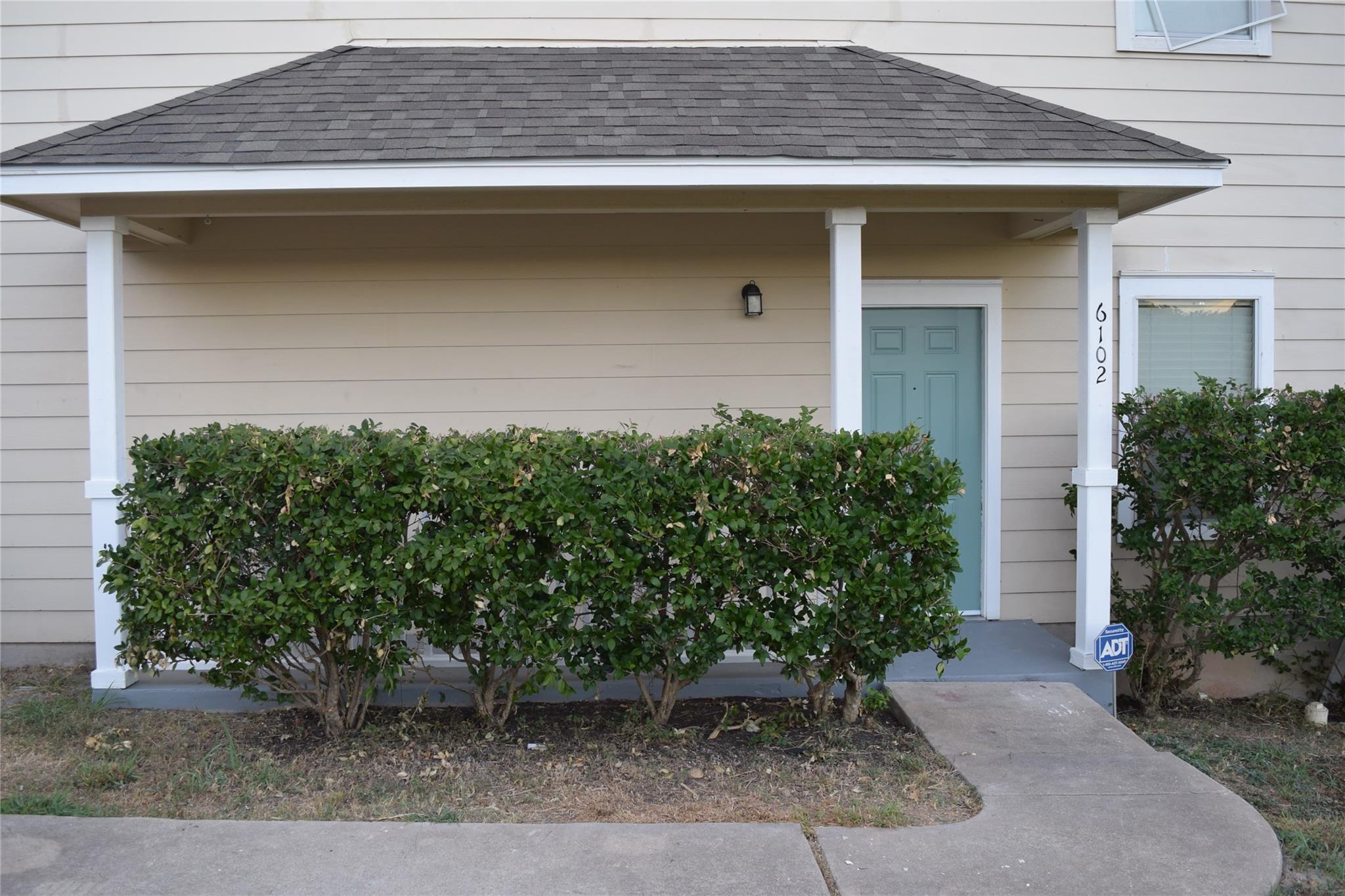 6102 Reicher Dr, Austin, TX 78723