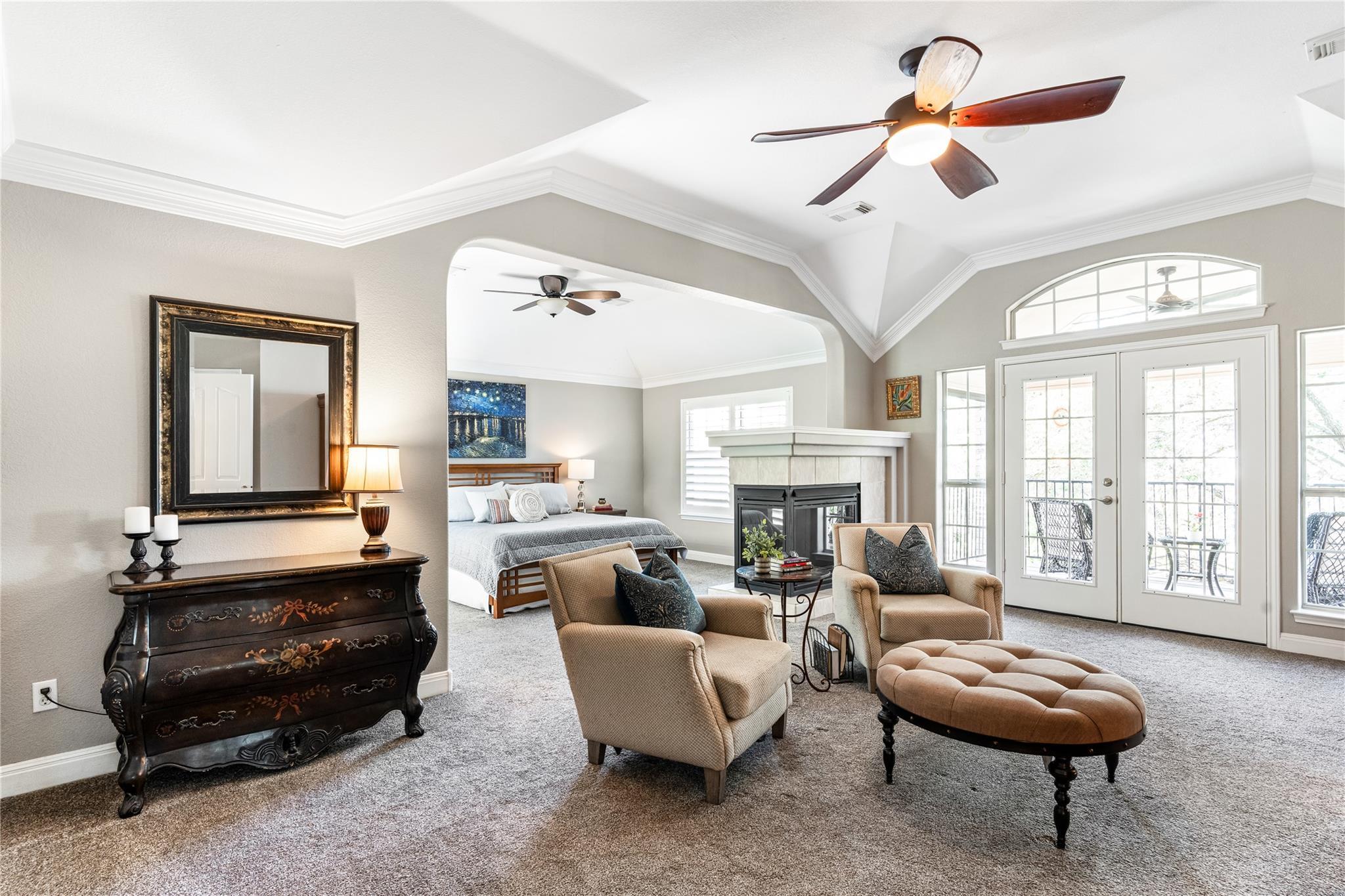 102 Cheerful Ct, Lakeway, TX 78734