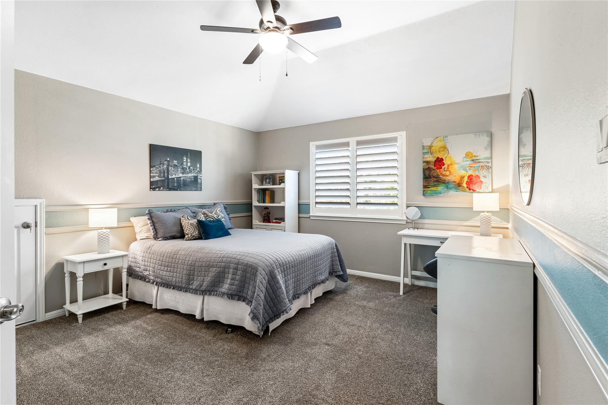102 Cheerful Ct, Lakeway, TX 78734